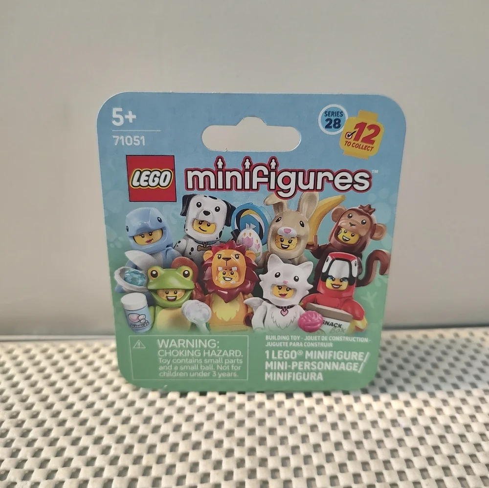 Lego 71051 Goldfish Costume #3 Minifigures Series 28 NWT Building Toy Set